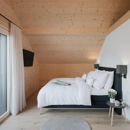 Seehaus Zeppelin Dein Hideaway Direkt Am See Apartment